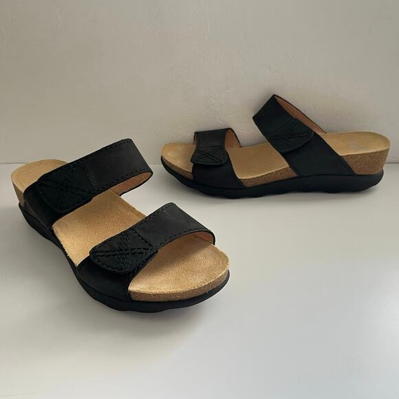 Dansko Maddy Wedge Sandals Nubuck Leather Slip-On Comfort Black Size 40/9.5-10 - Picture 1 of 12